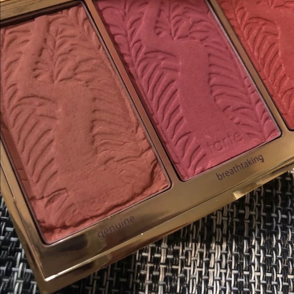 Tarte blush palette - Picture 3 of 4